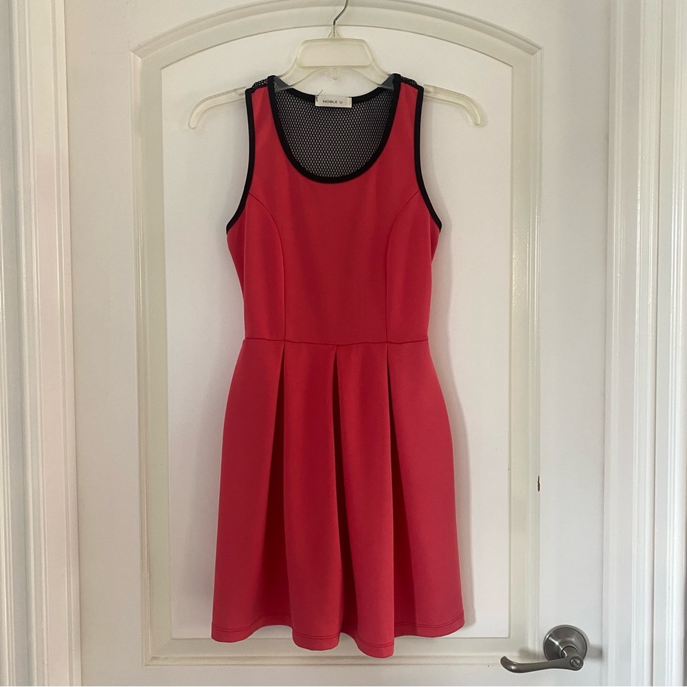 Noble U Sleeveless Pleated Mesh Racerback Skater Red Dress Women's Size S